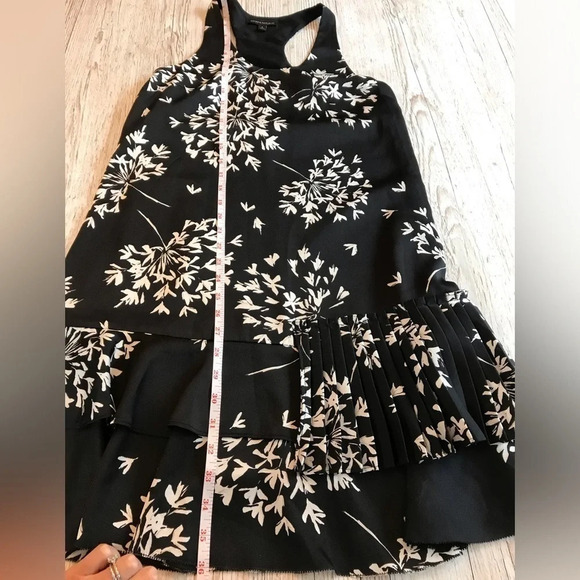 Banana Republic Floral Racerback Sleeveless Pleated Hem Drop Waist Dress Sz 2 - Picture 10 of 12